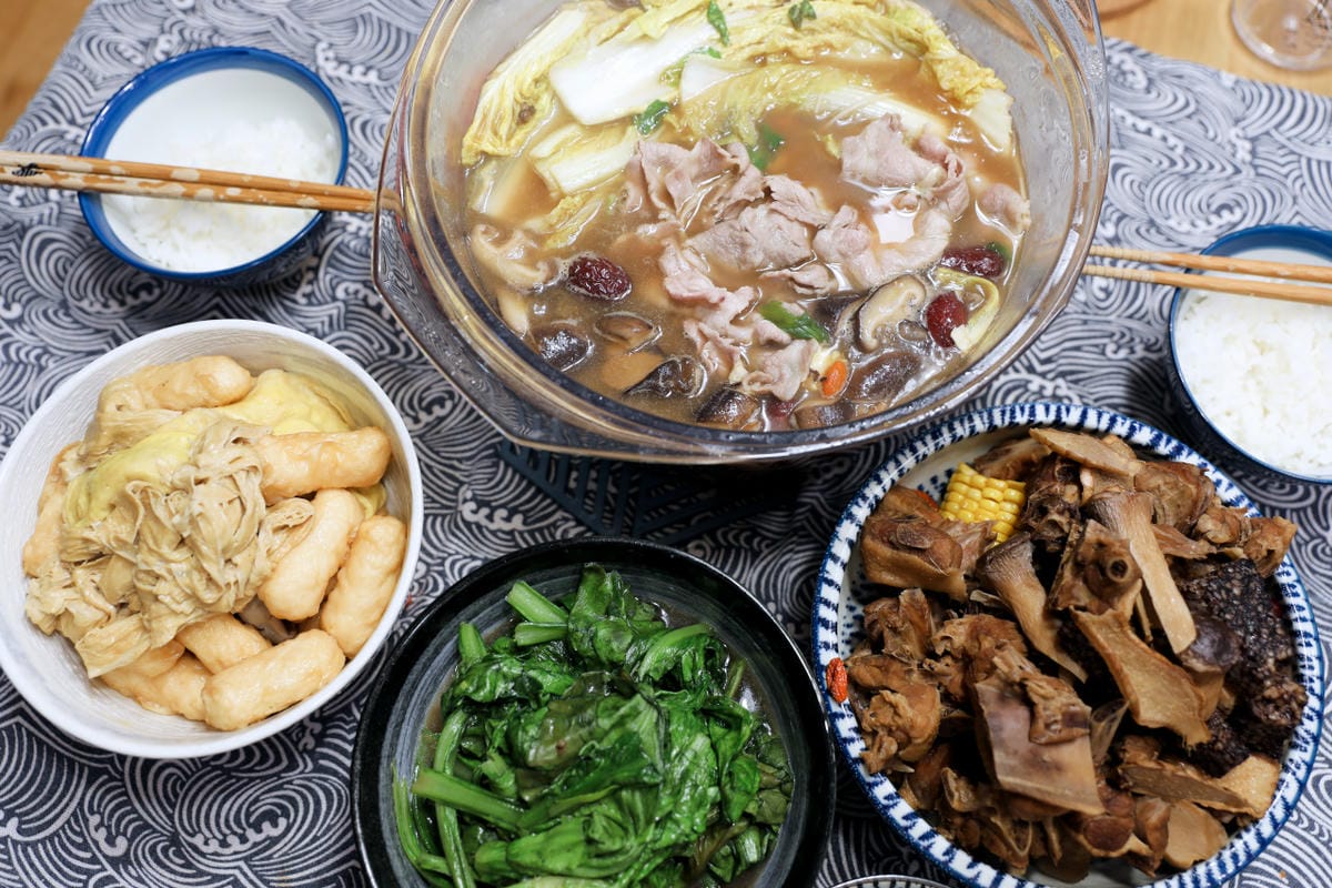 料理|夕陽漫漫與台中米其林指南推薦餐廳「膳馨民間創作料理」聯名合作冷凍料理包,露營推薦!蝦黃薑母鴨、黑蒜燉雞湯、星馬肉骨茶 - 第12張圖 料理|夕陽漫漫與台中米其林指南推薦餐廳「膳馨民間創作料理」聯名合作冷凍料理包,露營推薦!蝦黃薑母鴨、黑蒜燉雞湯、星馬肉骨茶