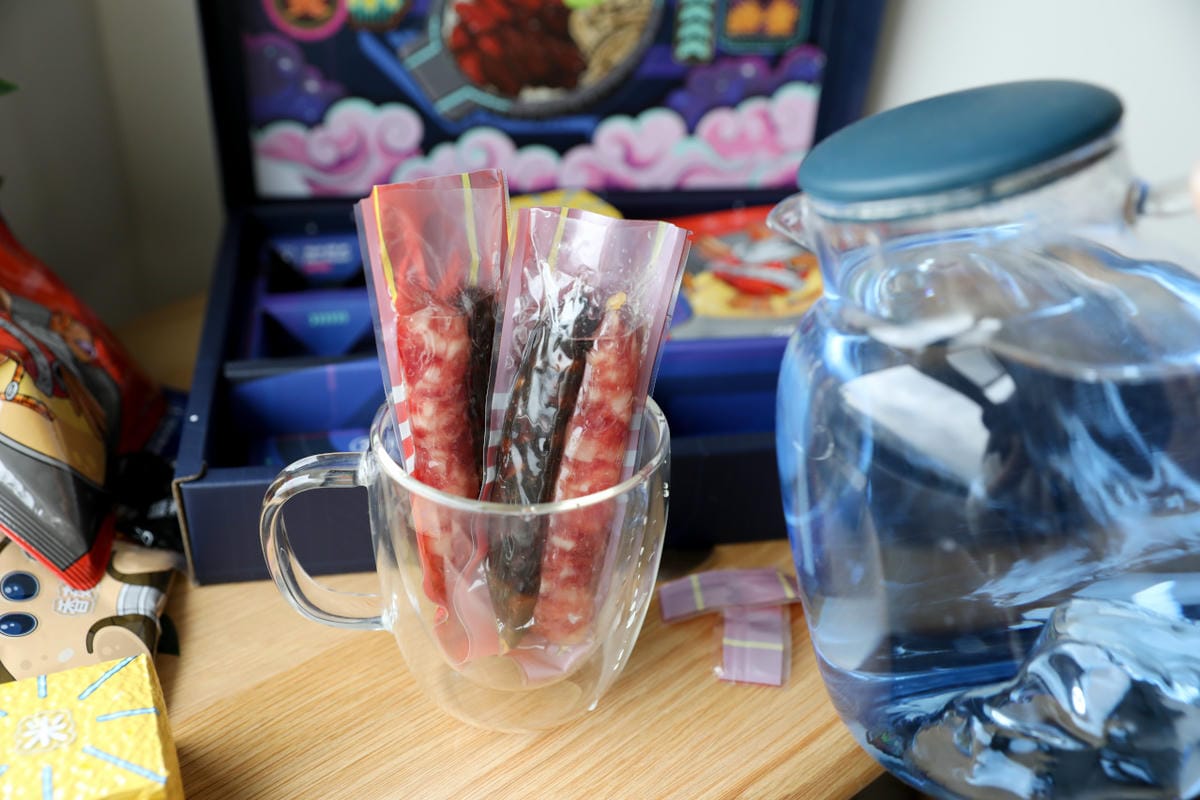 宇宙客棧專利新食袋 食神煲仔飯 生米煮成熟飯，神奇微波料理推薦！免洗碗懶人美食