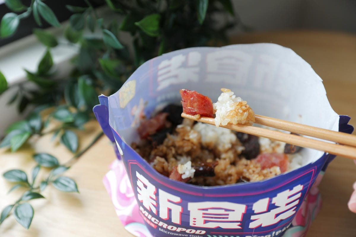 宇宙客棧專利新食袋 食神煲仔飯 生米煮成熟飯，神奇微波料理推薦！免洗碗懶人美食