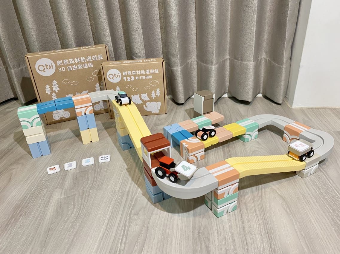 Qbi益智軌道磁吸玩具,兒童STEAM玩具推薦! 磁力積木軌道玩具車 momo獨家小動物們叢林歷險軌道(123數字基礎組+3D自由變速組)