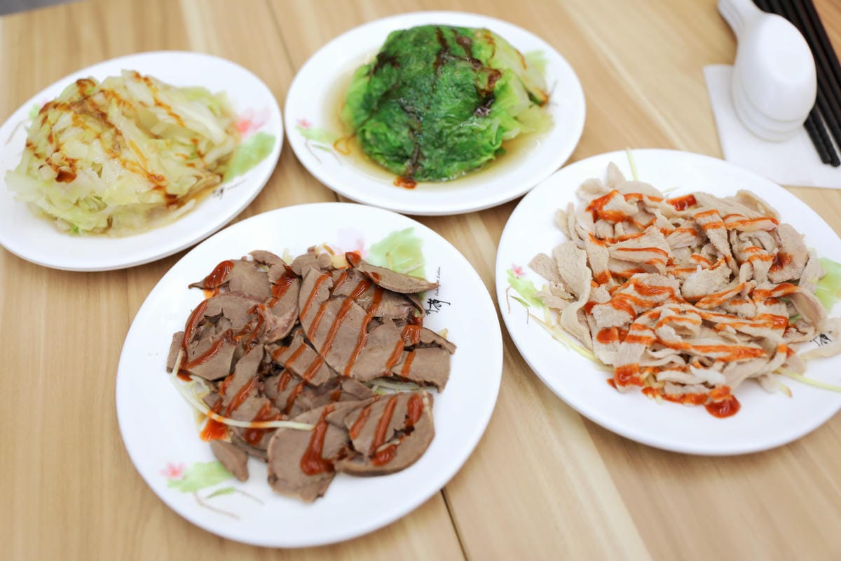 台中平價美食推薦! 鐘予原味當歸鴨(台中龍井店) 當歸羊肉湯跟鴨腿飯超好吃~ - 第7張圖 台中平價美食推薦! 鐘予原味當歸鴨(台中龍井店) 當歸羊肉湯跟鴨腿飯超好吃~