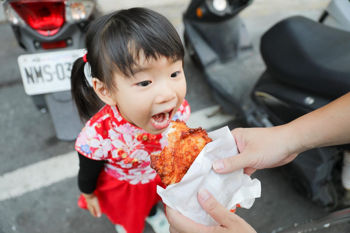 鹿港老街半邊井特色民宿 老街十三號民宿 鹿港小吃美食旅遊住宿推薦!