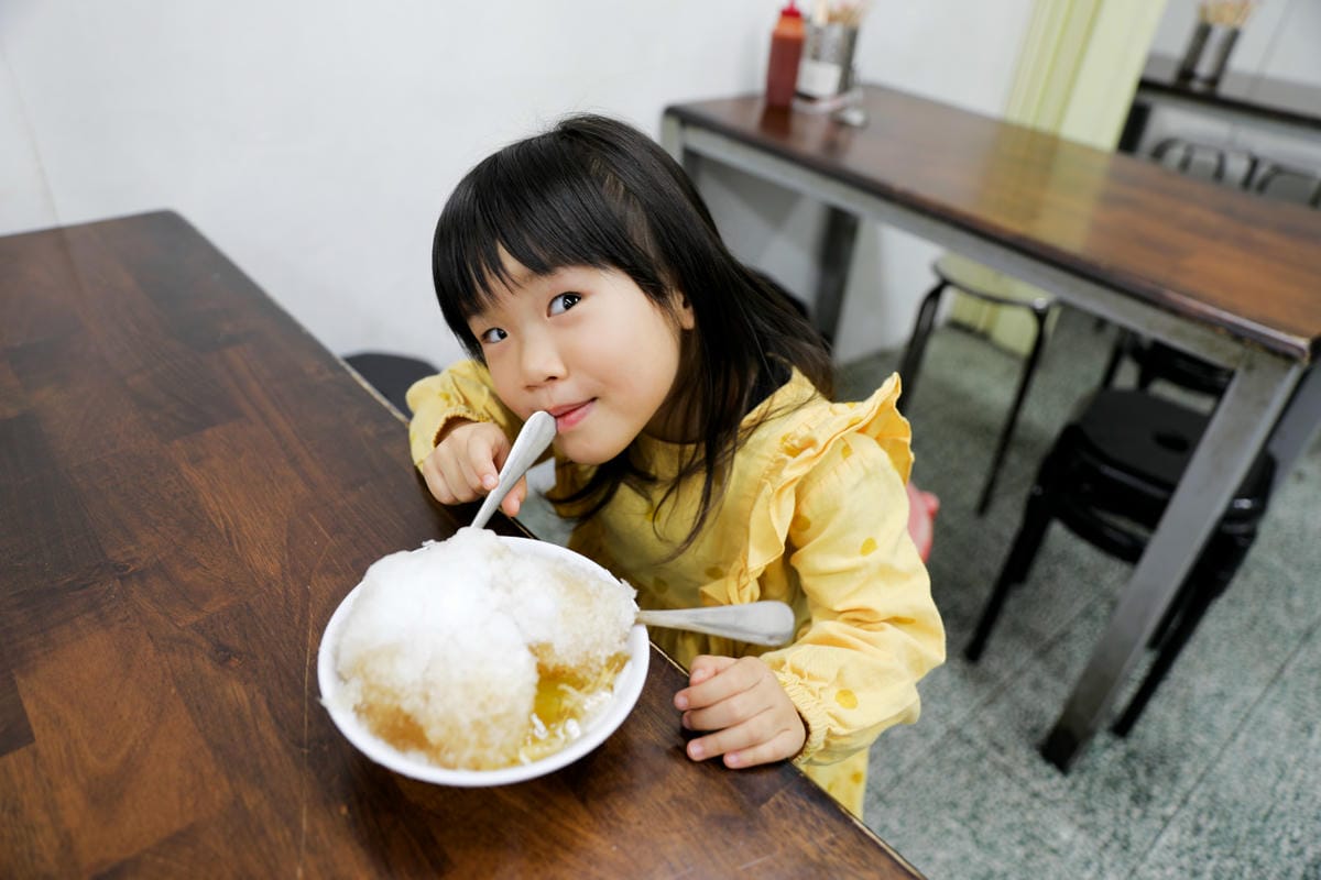 鹿港老街半邊井特色民宿 老街十三號民宿 鹿港小吃美食旅遊住宿推薦!