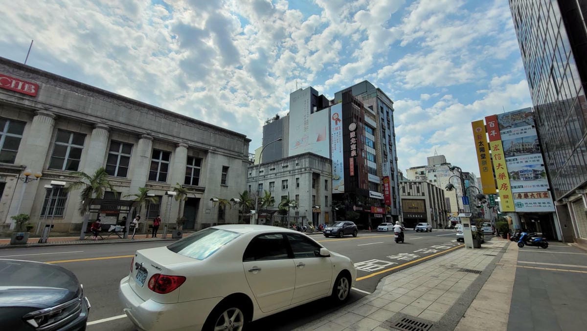 台中火車站住宿推薦! 台中東旅X千歲月足體養生工坊 台中旅遊、出差住宿按摩優惠,一泊三食超讚!(早餐、午茶、宵夜) - 第39張圖 台中火車站住宿推薦! 台中東旅X千歲月足體養生工坊 台中旅遊、出差住宿按摩優惠,一泊三食超讚!(早餐、午茶、宵夜)