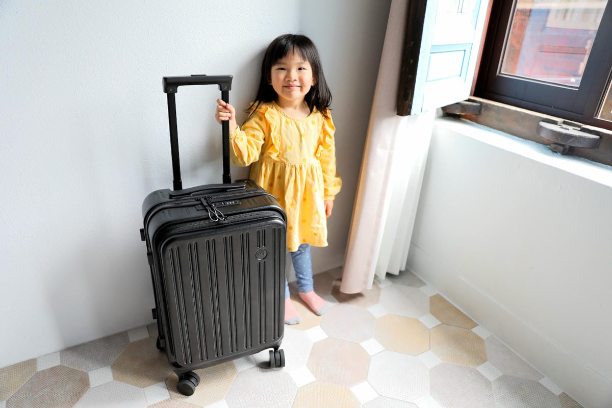 國內小旅行、出國登機箱推薦! With Me行李箱 20吋威爾斯雙層款 筆電平板收納、隱藏式行動電源