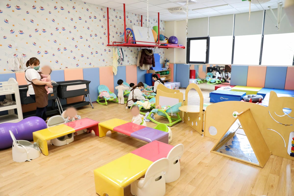 新竹私立開蒙國際音樂托嬰中心(竹北勝利感統藝術校) 竹北托嬰中心參觀心得 - 第24張圖 新竹私立開蒙國際音樂托嬰中心(竹北勝利感統藝術校) 竹北托嬰中心參觀心得