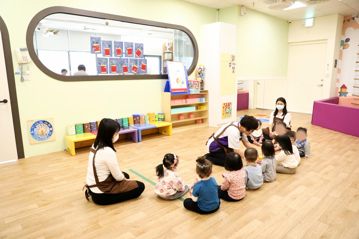 新竹私立開蒙國際音樂托嬰中心(竹北勝利感統藝術校) 竹北托嬰中心參觀心得 - 第13張圖 新竹私立開蒙國際音樂托嬰中心(竹北勝利感統藝術校) 竹北托嬰中心參觀心得