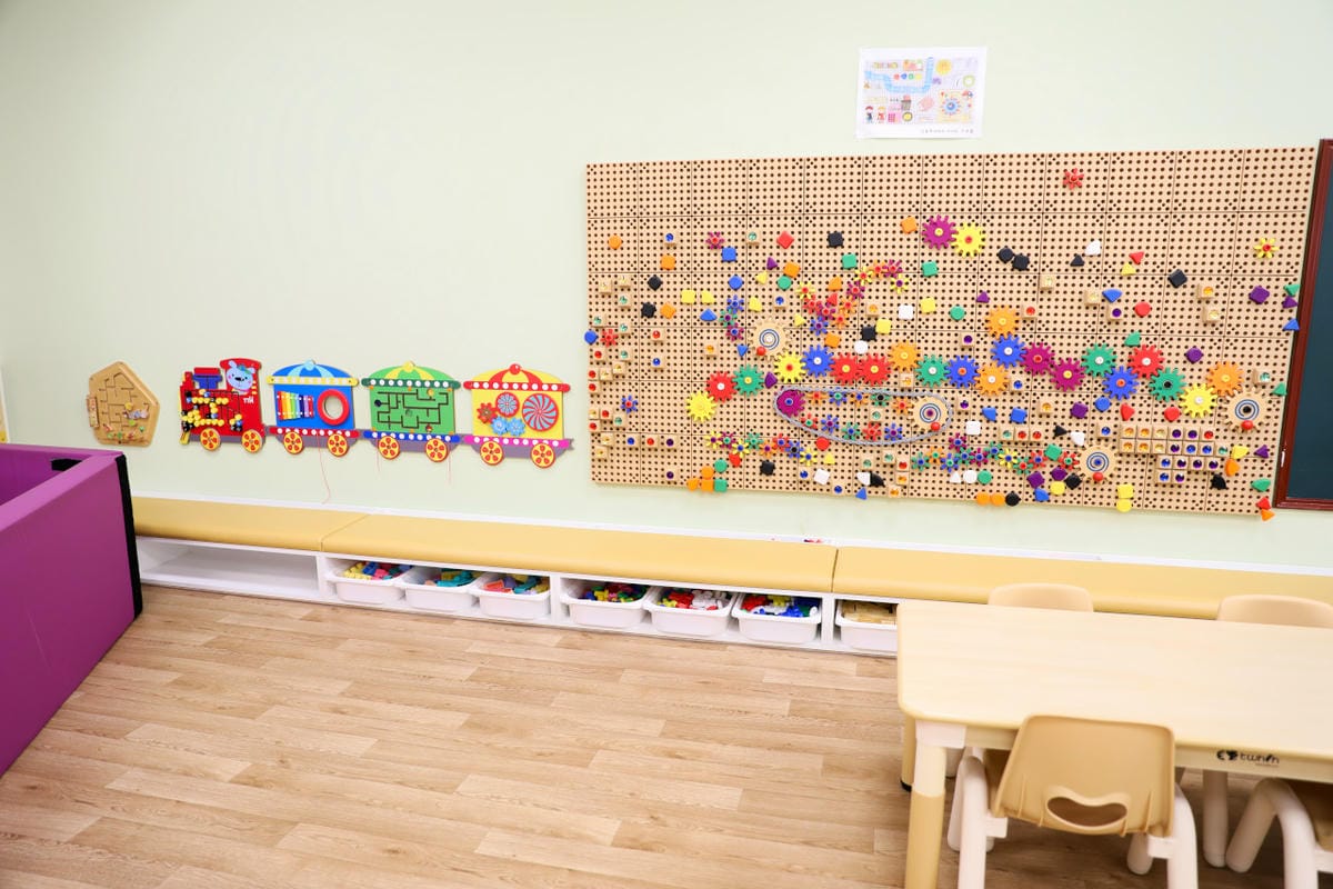 新竹私立開蒙國際音樂托嬰中心(竹北勝利感統藝術校) 竹北托嬰中心參觀心得 - 第18張圖 新竹私立開蒙國際音樂托嬰中心(竹北勝利感統藝術校) 竹北托嬰中心參觀心得
