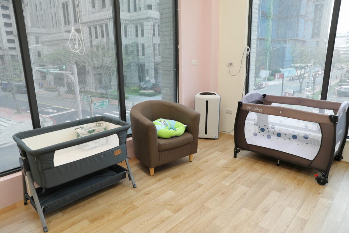 新竹私立開蒙國際音樂托嬰中心(竹北勝利感統藝術校) 竹北托嬰中心參觀心得 - 第33張圖 新竹私立開蒙國際音樂托嬰中心(竹北勝利感統藝術校) 竹北托嬰中心參觀心得