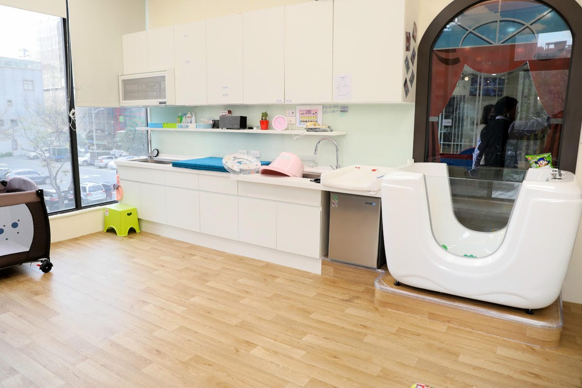 新竹私立開蒙國際音樂托嬰中心(竹北勝利感統藝術校) 竹北托嬰中心參觀心得 - 第35張圖 新竹私立開蒙國際音樂托嬰中心(竹北勝利感統藝術校) 竹北托嬰中心參觀心得