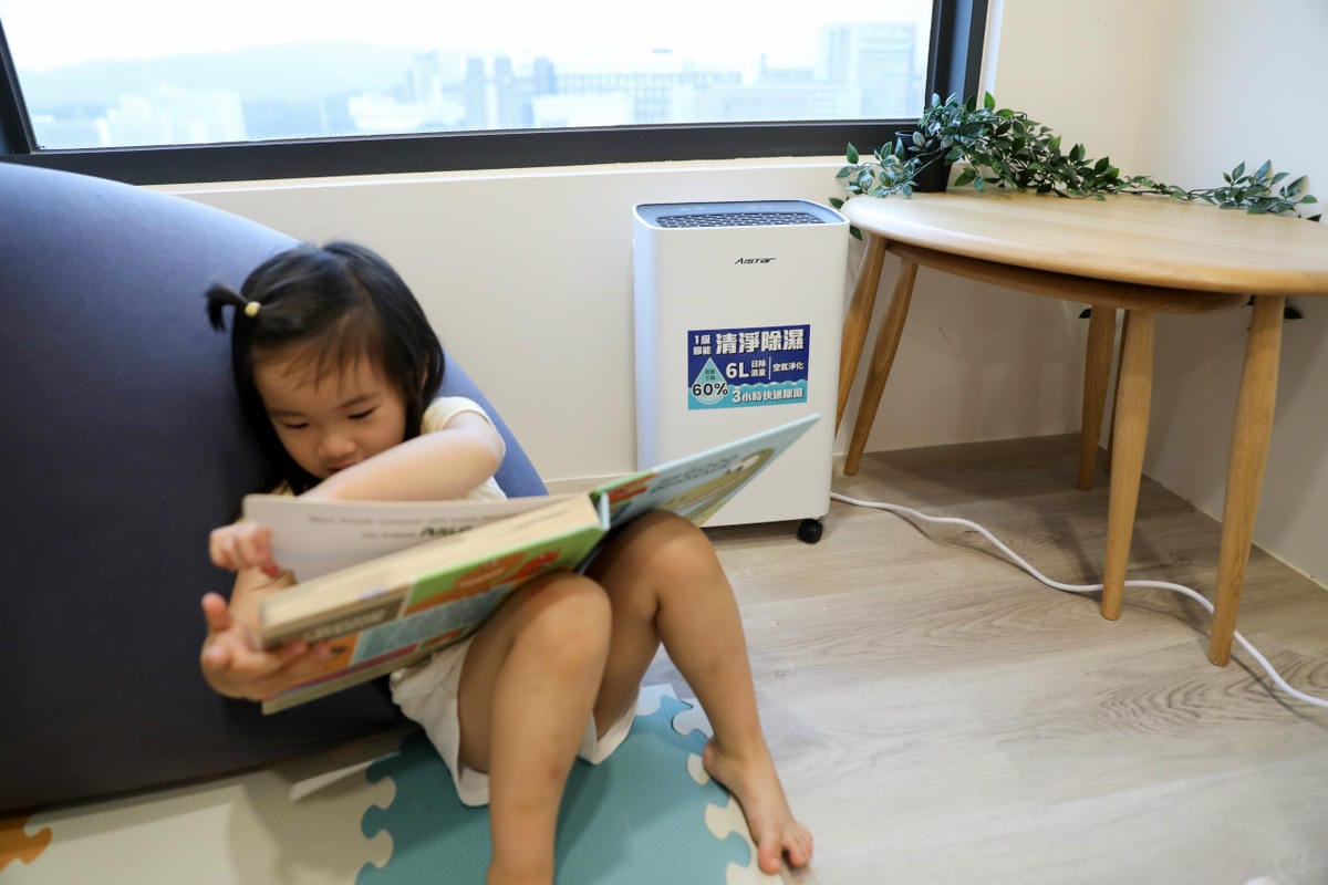 租屋族小坪數專用除濕機推薦! AISTAR 一級省電節能6L除濕機AU-A180 除濕清淨乾衣都好用