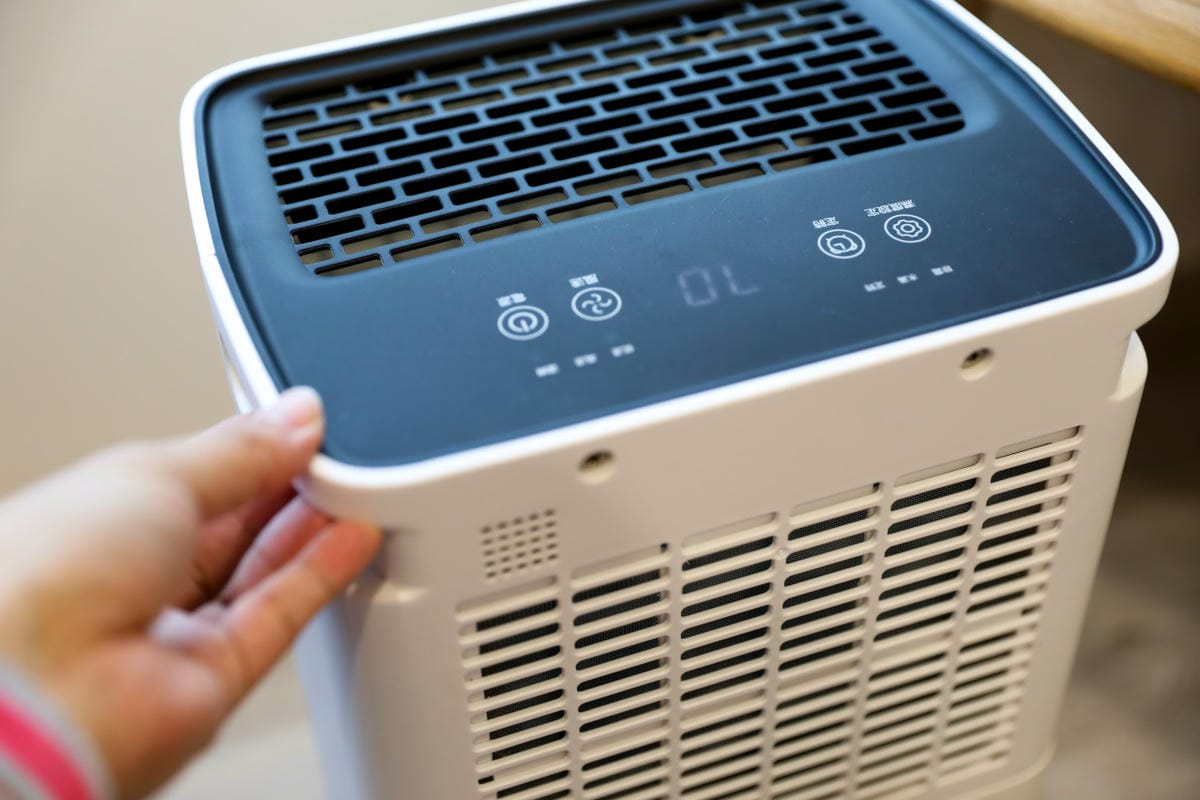 租屋族小坪數專用除濕機推薦! AISTAR 一級省電節能6L除濕機AU-A180 除濕清淨乾衣都好用