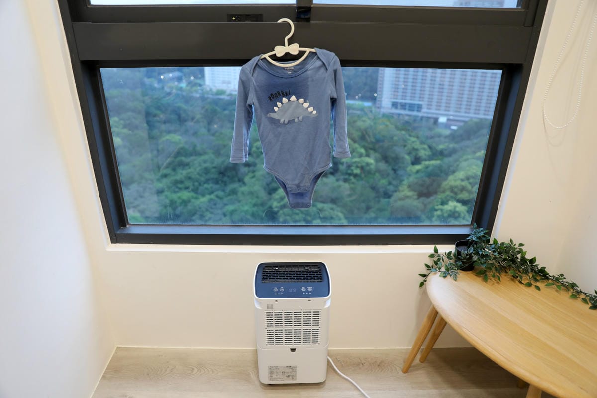 租屋族小坪數專用除濕機推薦! AISTAR 一級省電節能6L除濕機AU-A180 除濕清淨乾衣都好用