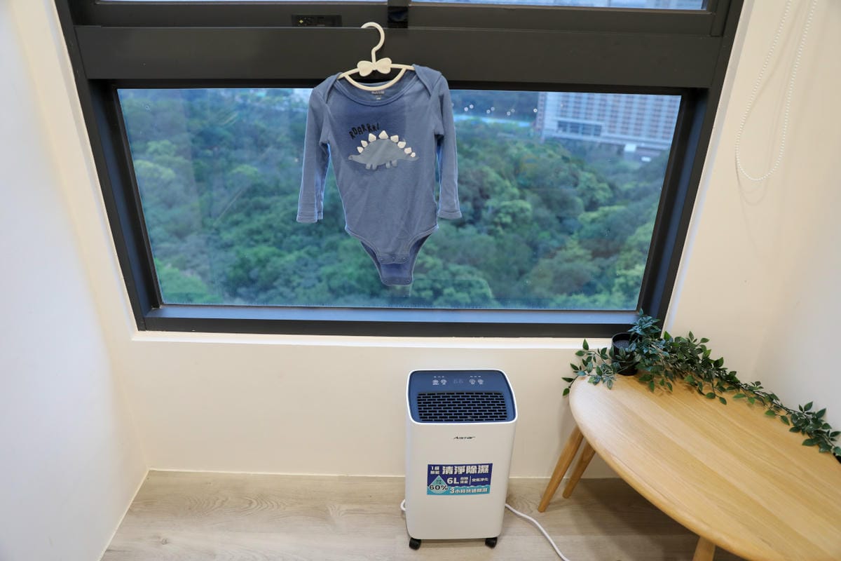 租屋族小坪數專用除濕機推薦! AISTAR 一級省電節能6L除濕機AU-A180 除濕清淨乾衣都好用