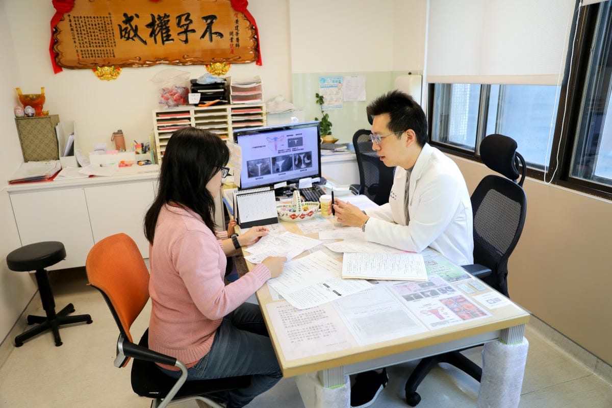 黃建榮婦產科暨台北試管嬰兒中心 黃珽琦醫師不孕症門診推薦! 多囊性卵巢症候群不孕診療、人工生殖、試管嬰兒