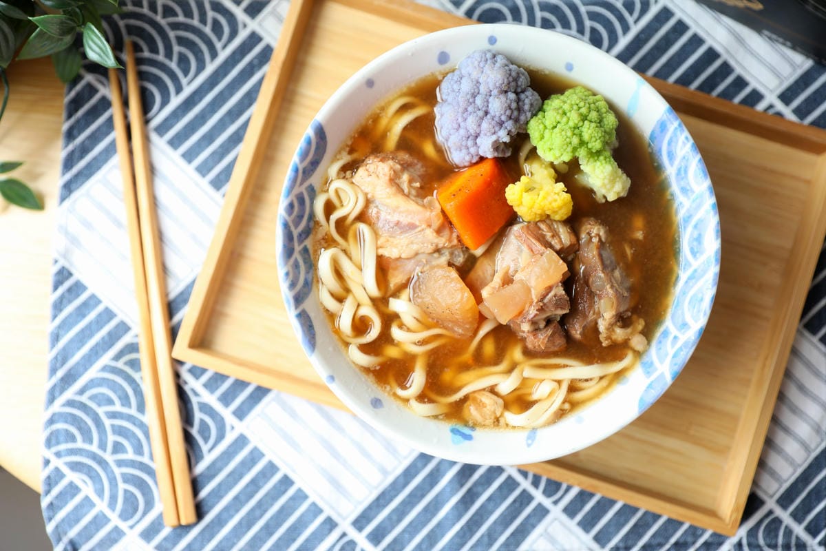 史上料最多的常溫料理包推薦 藍海饌 半筋半肉牛肉麵.胡椒豬肚雞.紅燒排骨麵.麻辣牛肉麵.豚骨拉麵 最便利的媽媽好幫手! - 第12張圖 史上料最多的常溫料理包推薦 藍海饌 半筋半肉牛肉麵.胡椒豬肚雞.紅燒排骨麵.麻辣牛肉麵.豚骨拉麵 最便利的媽媽好幫手!