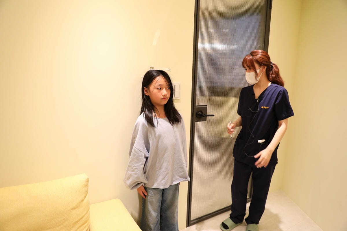 台北兒童成長門診推薦! 琢月診所/長高事務所 骨齡攝影檢查,身高異常矮小.性早熟治療