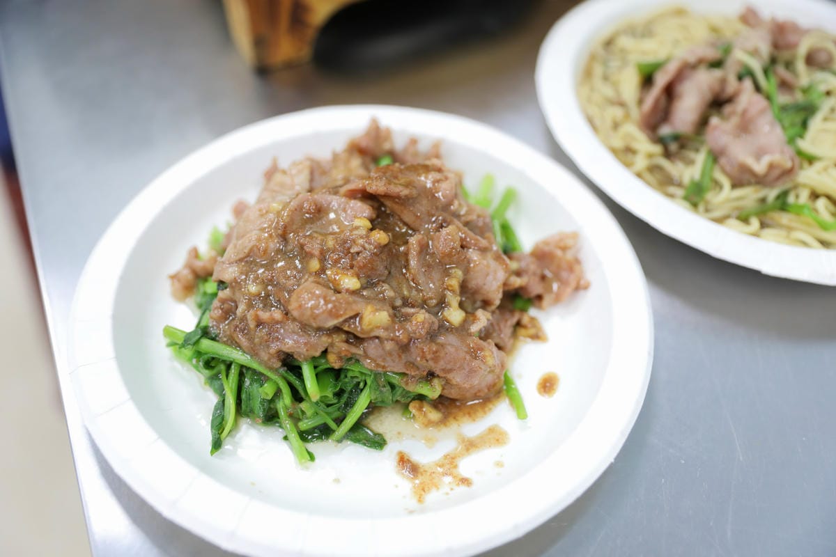 桃園八德桃鶯生炒羊肉 羊肉炒麵.當歸羊肉湯,還有個人獨享羊肉爐! - 第13張圖 桃園八德桃鶯生炒羊肉 羊肉炒麵.當歸羊肉湯,還有個人獨享羊肉爐!