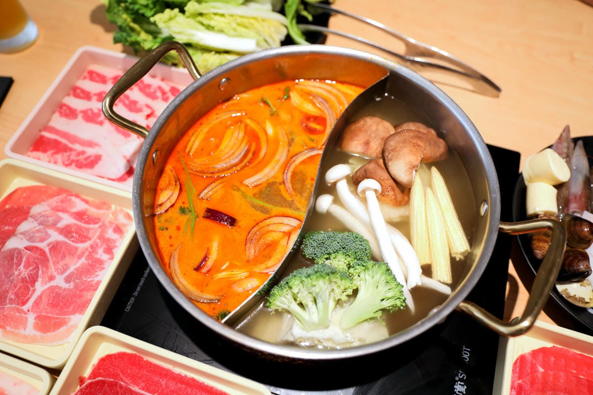 桃園火鍋吃到飽推薦!(近大有梯田生態公園) 呀屋 火鍋 .烤串 八種原肉肉片.串燒現點現烤.啤酒無限暢飲 - 第27張圖 桃園火鍋吃到飽推薦!(近大有梯田生態公園) 呀屋 火鍋 .烤串 八種原肉肉片.串燒現點現烤.啤酒無限暢飲
