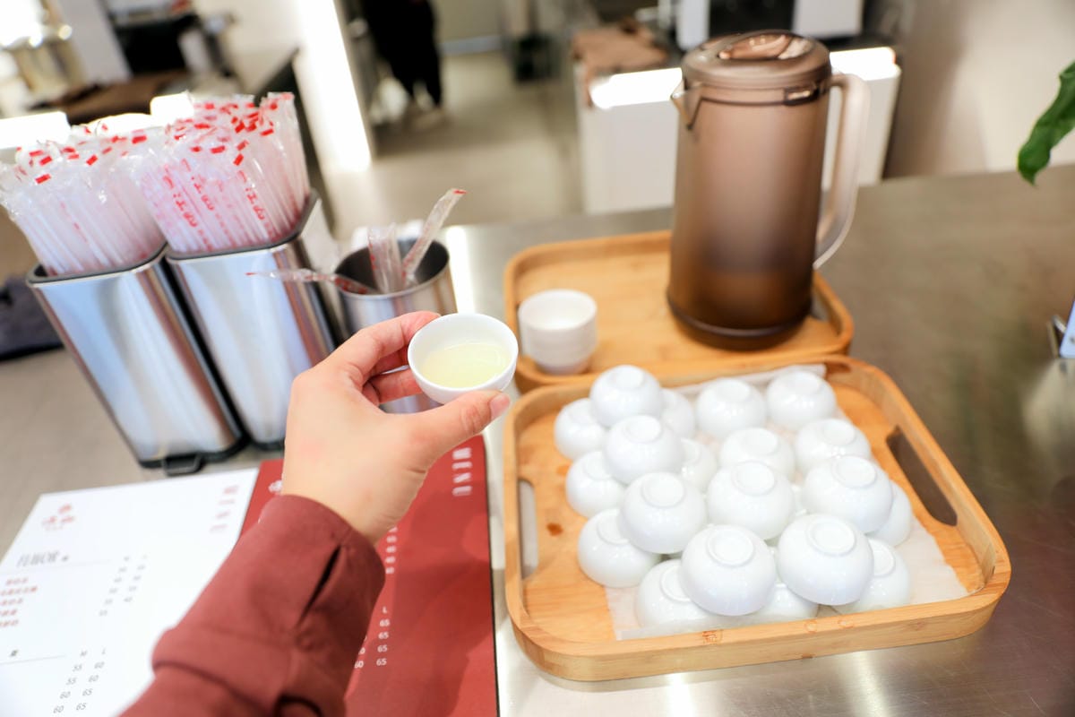 江山野放茶JiangTea-景安茶庭 景安捷運站推薦手搖飲.中和飲料推薦!