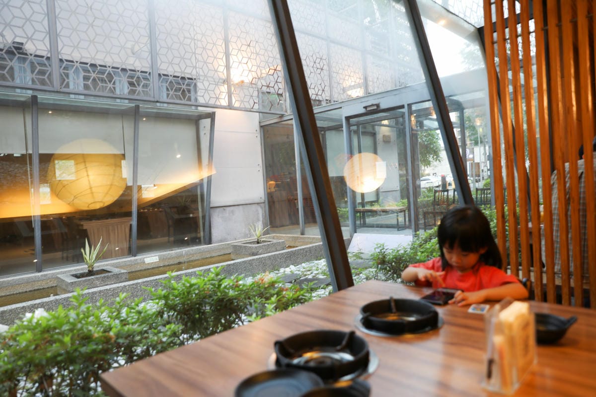 三峽火鍋.北大餐廳推薦! 上水樸石 天然無添加湯頭.高品質原肉與海鮮食材.無限量供應優質蔬食自助吧