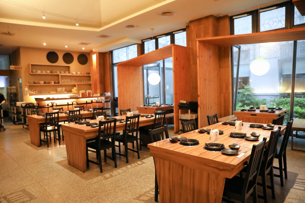 三峽火鍋.北大餐廳推薦! 上水樸石 天然無添加湯頭.高品質原肉與海鮮食材.無限量供應優質蔬食自助吧