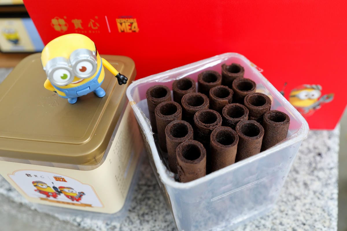 小小兵聯名實心蛋捲 爆餡蛋捲送禮推薦! 過年禮盒.端午禮盒.中秋禮盒 - 第15張圖 小小兵聯名實心蛋捲 爆餡蛋捲送禮推薦! 過年禮盒.端午禮盒.中秋禮盒
