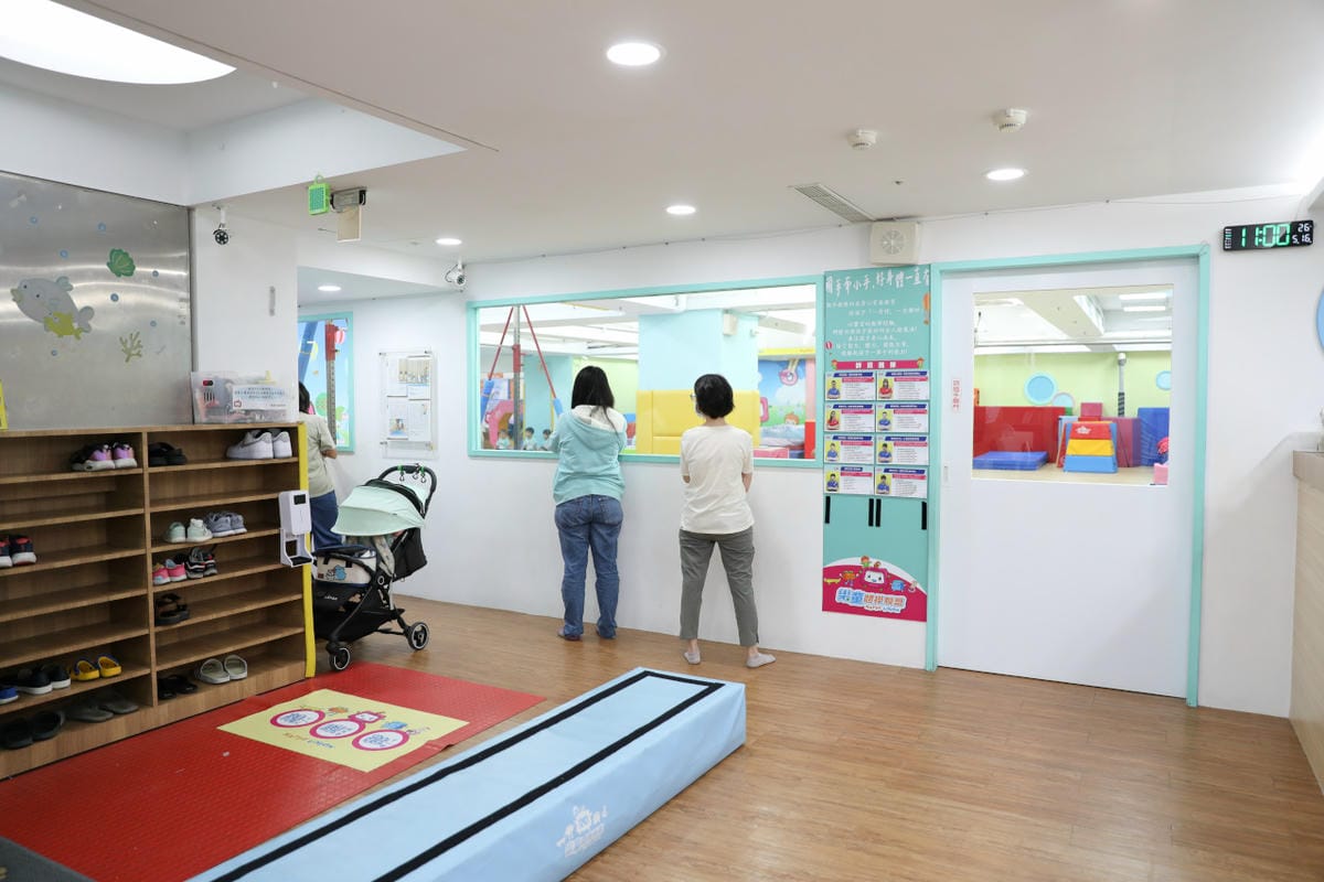 台北幼兒體操推薦! 樂童體操 兒童感統課程推薦! 小班制兒童體操推薦! 兒童放電,幼兒體適能,幼兒感統訓練 - 第4張圖 台北幼兒體操推薦! 樂童體操 兒童感統課程推薦! 小班制兒童體操推薦! 兒童放電,幼兒體適能,幼兒感統訓練