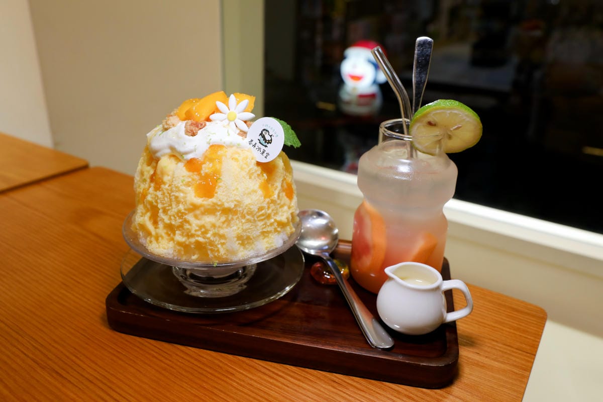 來去士林夜市吃冰囉! 巷弄冰菓室-小路のかき氷屋 超美日系刨冰,還有超綿密布丁跟日式烤糰子 - 第1張圖 來去士林夜市吃冰囉! 巷弄冰菓室-小路のかき氷屋 超美日系刨冰,還有超綿密布丁跟日式烤糰子