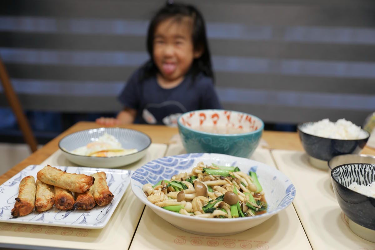 暖食好幫手推薦! Imami暖食樂 智能折疊飯菜保溫板.折疊加厚飯菜保溫罩 解凍.發酵.暖菜.溫奶.溫茶.溫咖啡.烘衣一機多功能 - 第2張圖 暖食好幫手推薦! Imami暖食樂 智能折疊飯菜保溫板.折疊加厚飯菜保溫罩 解凍.發酵.暖菜.溫奶.溫茶.溫咖啡.烘衣一機多功能