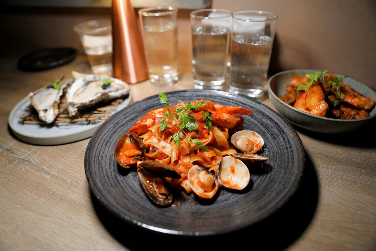 Westland Bar & Bistro 西門町酒吧推薦! 質感調酒.美味餐點,台北夜生活好去處~ - 第15張圖 Westland Bar & Bistro 西門町酒吧推薦! 質感調酒.美味餐點,台北夜生活好去處~