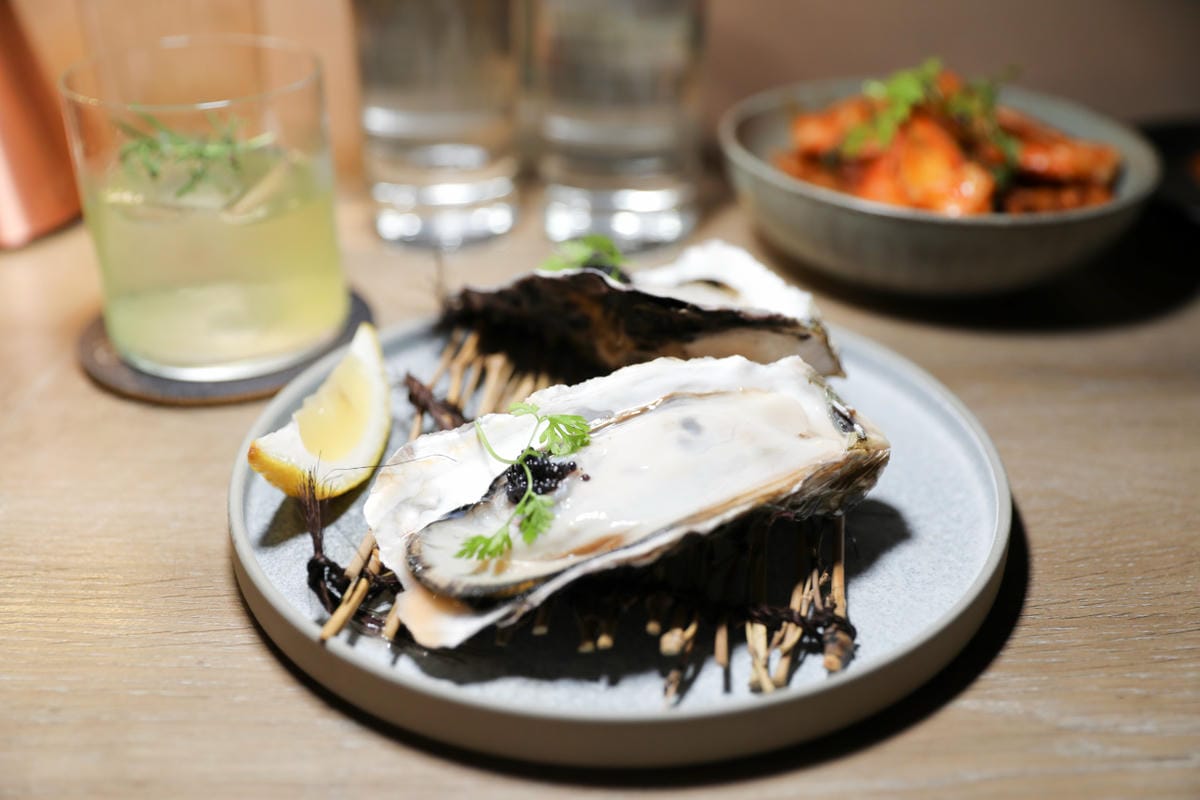 Westland Bar & Bistro 西門町酒吧推薦! 質感調酒.美味餐點,台北夜生活好去處~ - 第18張圖 Westland Bar & Bistro 西門町酒吧推薦! 質感調酒.美味餐點,台北夜生活好去處~