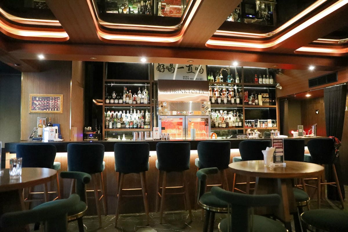 台中Lounge Bar推薦! DRINKTOPIA 飲托邦 調酒小食 酒中自有烏托邦