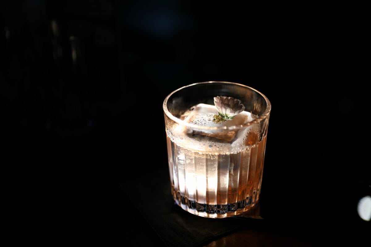 台中Lounge Bar推薦! DRINKTOPIA 飲托邦 調酒小食 酒中自有烏托邦