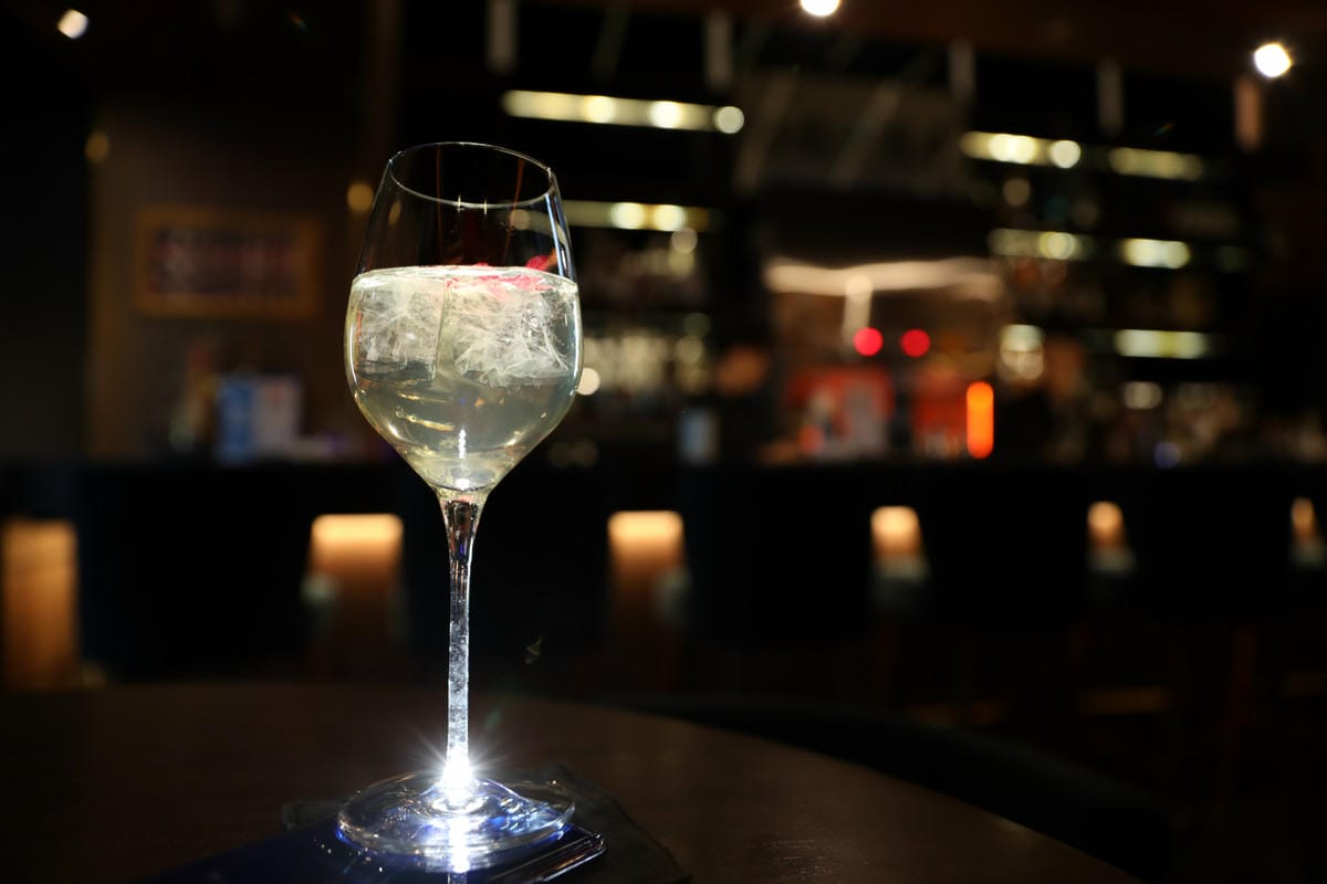 台中Lounge Bar推薦! DRINKTOPIA 飲托邦 調酒小食 酒中自有烏托邦