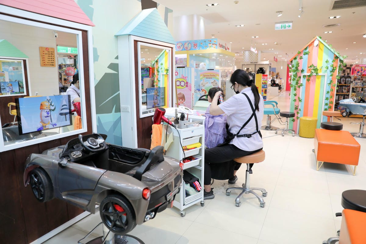 台北天母兒童剪髮推薦! 丹尼索KIDS HAIR 0-12歲專業兒童剪燙髮（SOGO天母店）兒童編髮