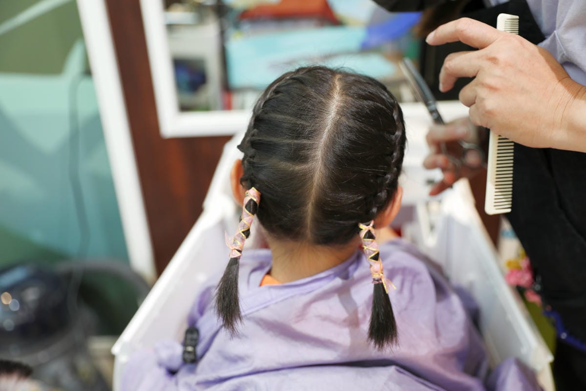 台北天母兒童剪髮推薦! 丹尼索KIDS HAIR 0-12歲專業兒童剪燙髮（SOGO天母店）兒童編髮