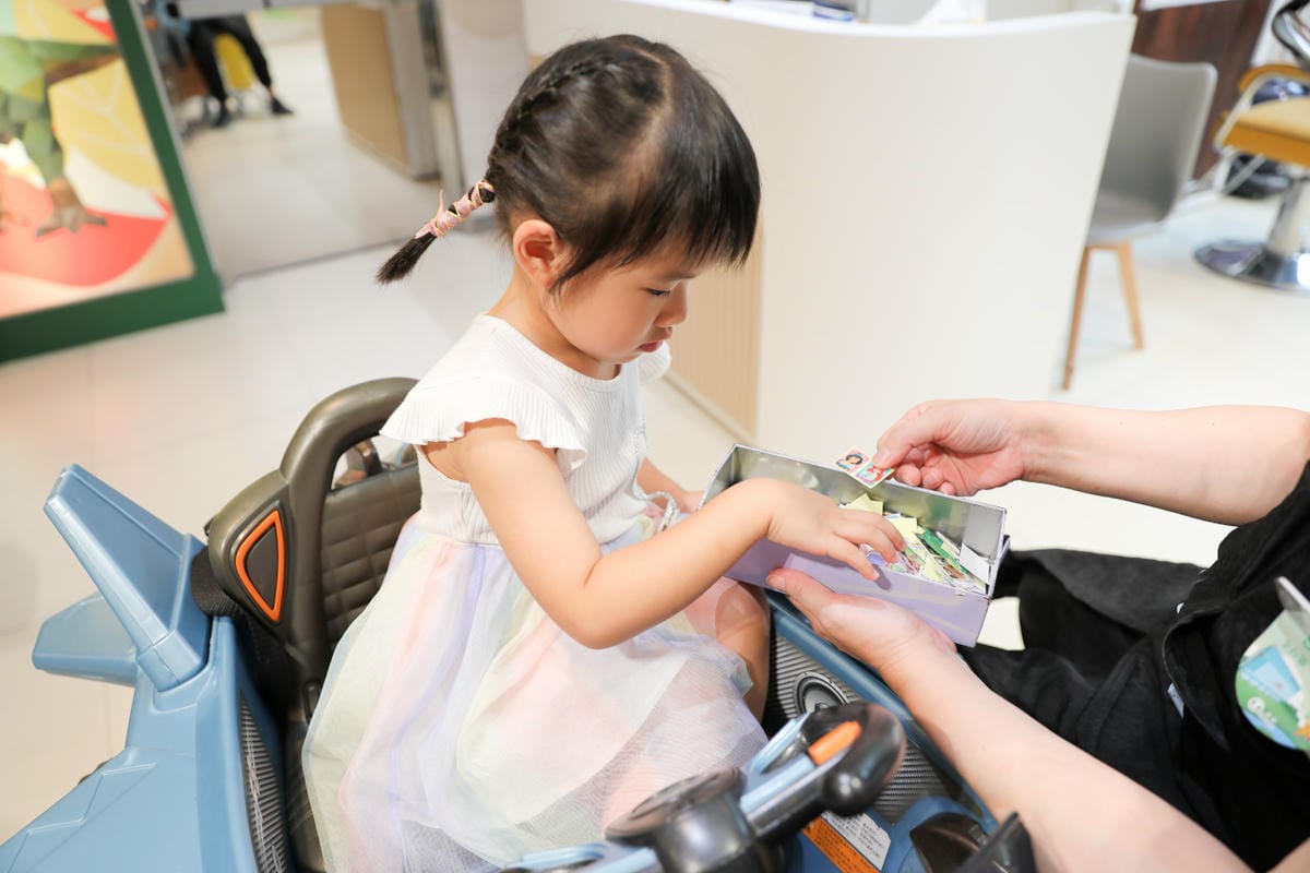 台北天母兒童剪髮推薦! 丹尼索KIDS HAIR 0-12歲專業兒童剪燙髮（SOGO天母店）兒童編髮