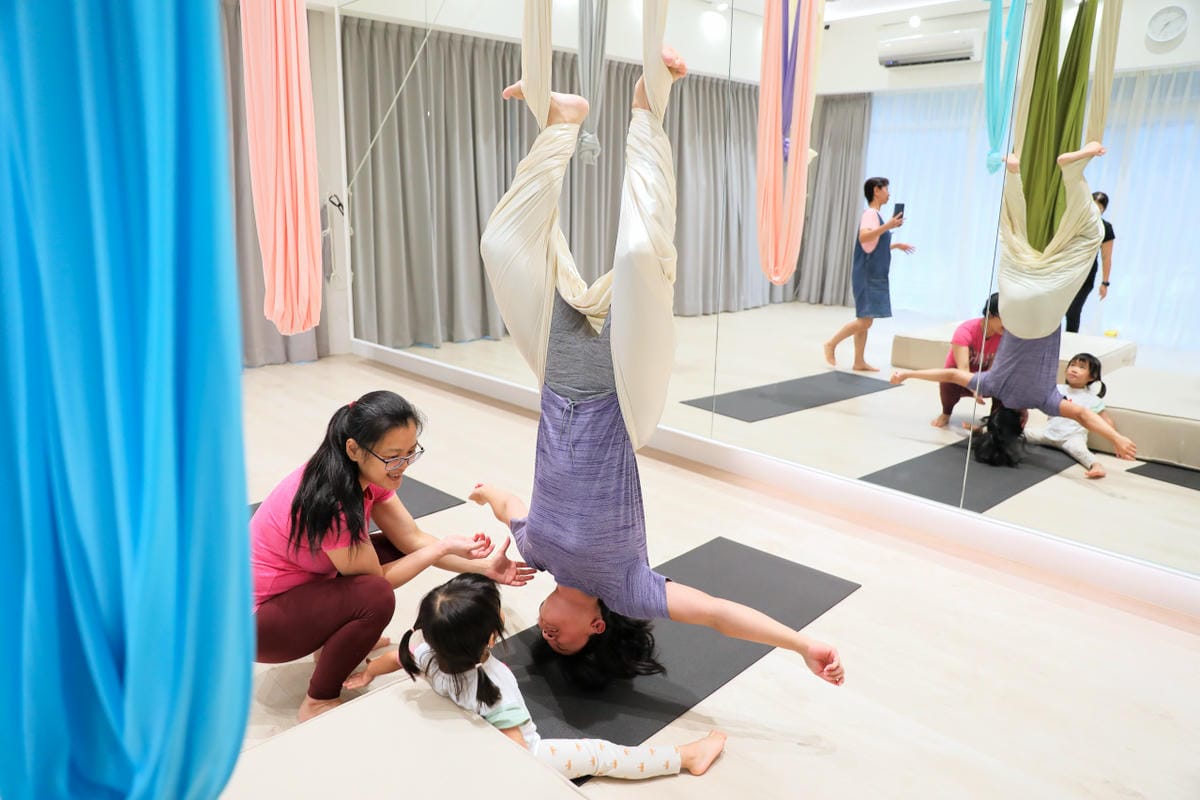 台北兒童瑜珈課程推薦! 101空中藝術 幼兒親子空中瑜珈、兒童空中瑜珈、瑜珈師資培訓