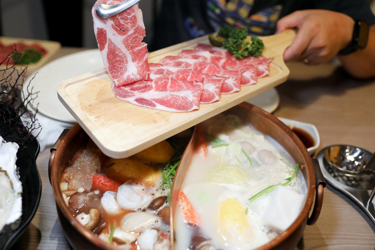 台北大安區火鍋推薦! 安禧鍋物 東區高CP值火鍋新開幕,肥美蛤蜊卜卜鍋免費招待,90分鐘自助吧吃到飽