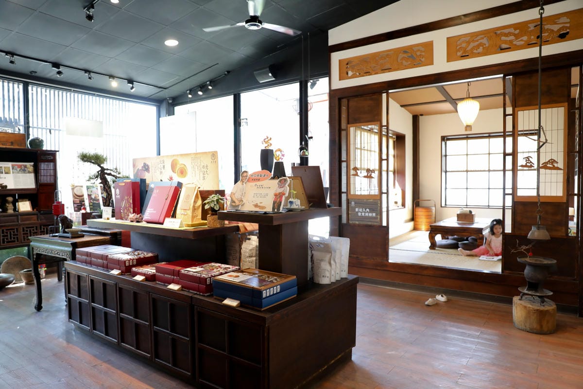 雲林排隊伴手禮名店推薦! 虎珍堂 台灣唯一地瓜糕點專賣店 地瓜乳酪蛋糕.蛋黃酥.紫薯流心餅.老屋午茶虎月燒 - 第5張圖 雲林排隊伴手禮名店推薦! 虎珍堂 台灣唯一地瓜糕點專賣店 地瓜乳酪蛋糕.蛋黃酥.紫薯流心餅.老屋午茶虎月燒