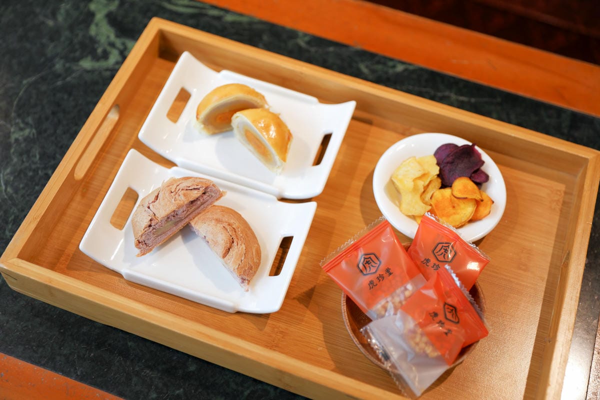 雲林排隊伴手禮名店推薦! 虎珍堂 台灣唯一地瓜糕點專賣店 地瓜乳酪蛋糕.蛋黃酥.紫薯流心餅.老屋午茶虎月燒 - 第45張圖 雲林排隊伴手禮名店推薦! 虎珍堂 台灣唯一地瓜糕點專賣店 地瓜乳酪蛋糕.蛋黃酥.紫薯流心餅.老屋午茶虎月燒