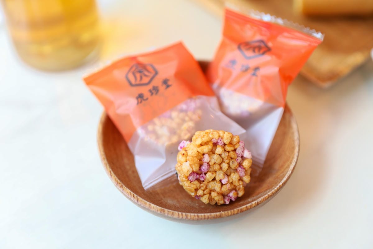 雲林排隊伴手禮名店推薦! 虎珍堂 台灣唯一地瓜糕點專賣店 地瓜乳酪蛋糕.蛋黃酥.紫薯流心餅.老屋午茶虎月燒 - 第48張圖 雲林排隊伴手禮名店推薦! 虎珍堂 台灣唯一地瓜糕點專賣店 地瓜乳酪蛋糕.蛋黃酥.紫薯流心餅.老屋午茶虎月燒