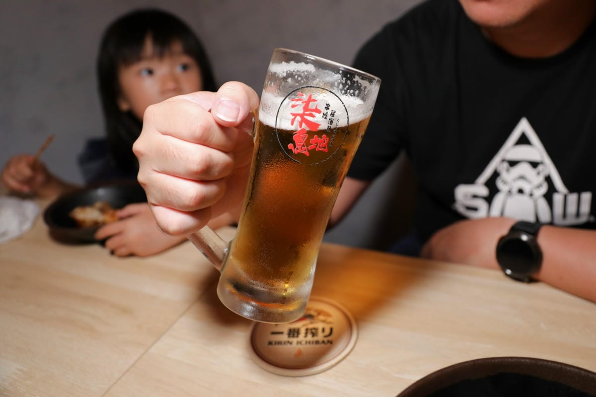 新莊美食 連鎖串燒居酒屋品牌柒息地串燒居酒屋新莊中華店 19元起平價串燒外帶推薦! 最用心的烤肉醬,喝生啤配串燒最對味!