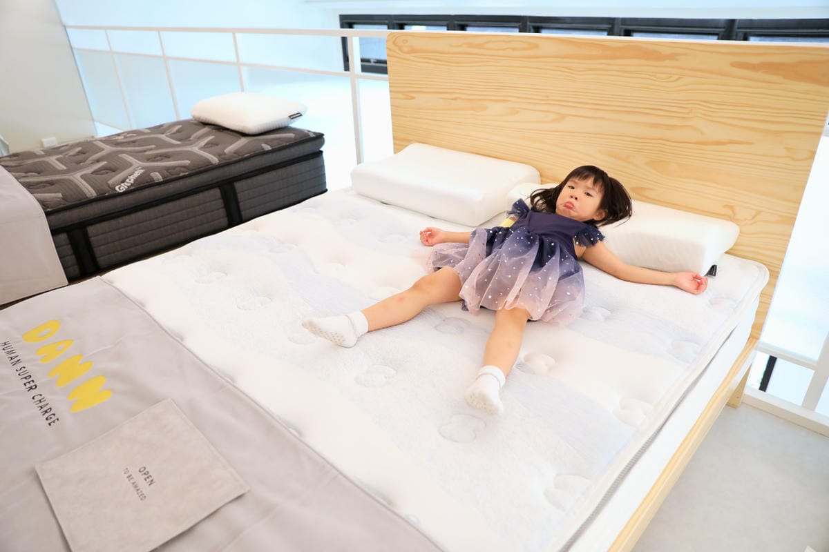 台北沙發床墊推薦! 新莊超美家具店 NewHouse新家園沙發 x Dann充個墊床墊(新北新莊店) - 第44張圖 台北沙發床墊推薦! 新莊超美家具店 NewHouse新家園沙發 x Dann充個墊床墊(新北新莊店)