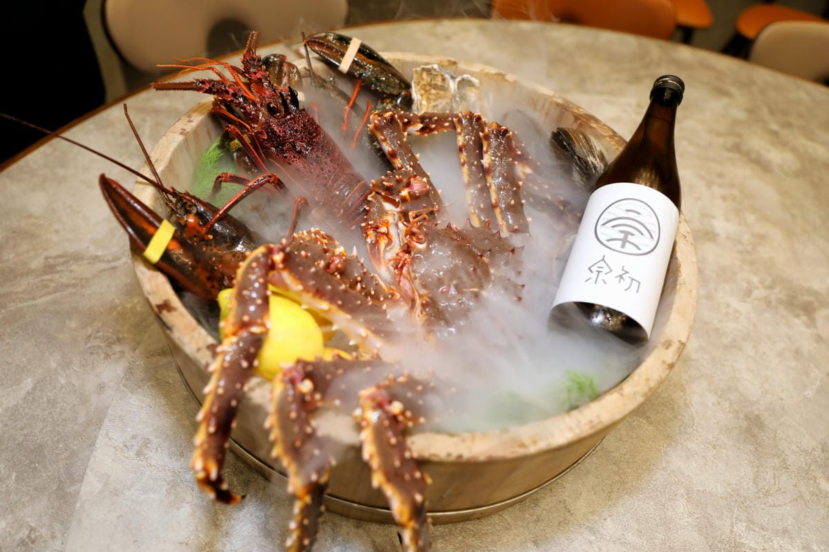 桃園日式無菜單料理推薦! 宗初食堂(桃園店) 桃園日式料理包廂,1380元就可以吃到活體龍蝦 - 第2張圖 桃園日式無菜單料理推薦! 宗初食堂(桃園店) 桃園日式料理包廂,1380元就可以吃到活體龍蝦