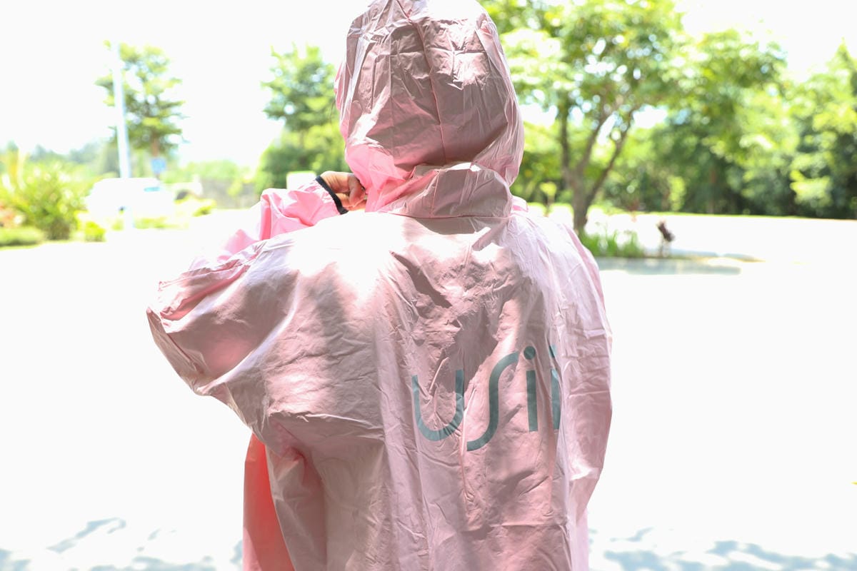 ITAI ITAI_痛經女子 最強日韓選物商品社團推薦! 夏日必備冰絲涼感防曬外套.USii優系零著感透氣雨衣.泰國設計款親子涼鞋 - 第13張圖 ITAI ITAI_痛經女子 最強日韓選物商品社團推薦! 夏日必備冰絲涼感防曬外套.USii優系零著感透氣雨衣.泰國設計款親子涼鞋