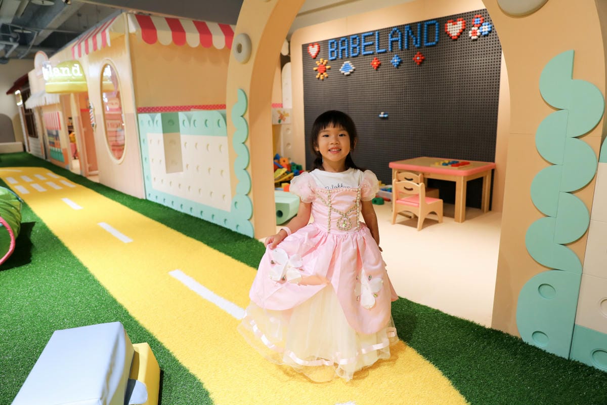 新莊室內兒童遊樂場推薦! 愛寶兒雲夢樂園Babeland 2024新北親子雨備好去處,平日遊玩不限時 球池.溜滑梯.沙坑.小火車.角色扮演,還有豐富主題課程免費參加 - 第31張圖 新莊室內兒童遊樂場推薦! 愛寶兒雲夢樂園Babeland 2024新北親子雨備好去處,平日遊玩不限時 球池.溜滑梯.沙坑.小火車.角色扮演,還有豐富主題課程免費參加
