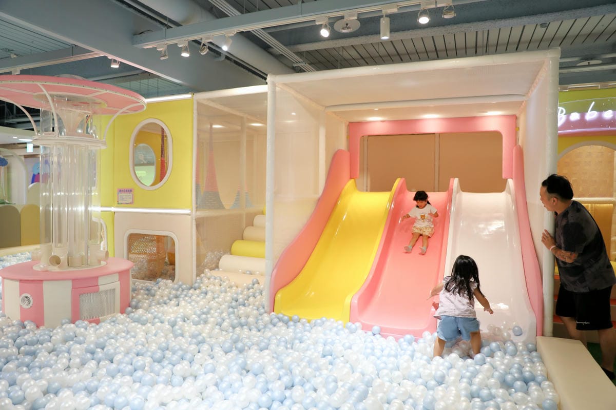 新莊室內兒童遊樂場推薦! 愛寶兒雲夢樂園Babeland 2024新北親子雨備好去處,平日遊玩不限時 球池.溜滑梯.沙坑.小火車.角色扮演,還有豐富主題課程免費參加 - 第7張圖 新莊室內兒童遊樂場推薦! 愛寶兒雲夢樂園Babeland 2024新北親子雨備好去處,平日遊玩不限時 球池.溜滑梯.沙坑.小火車.角色扮演,還有豐富主題課程免費參加