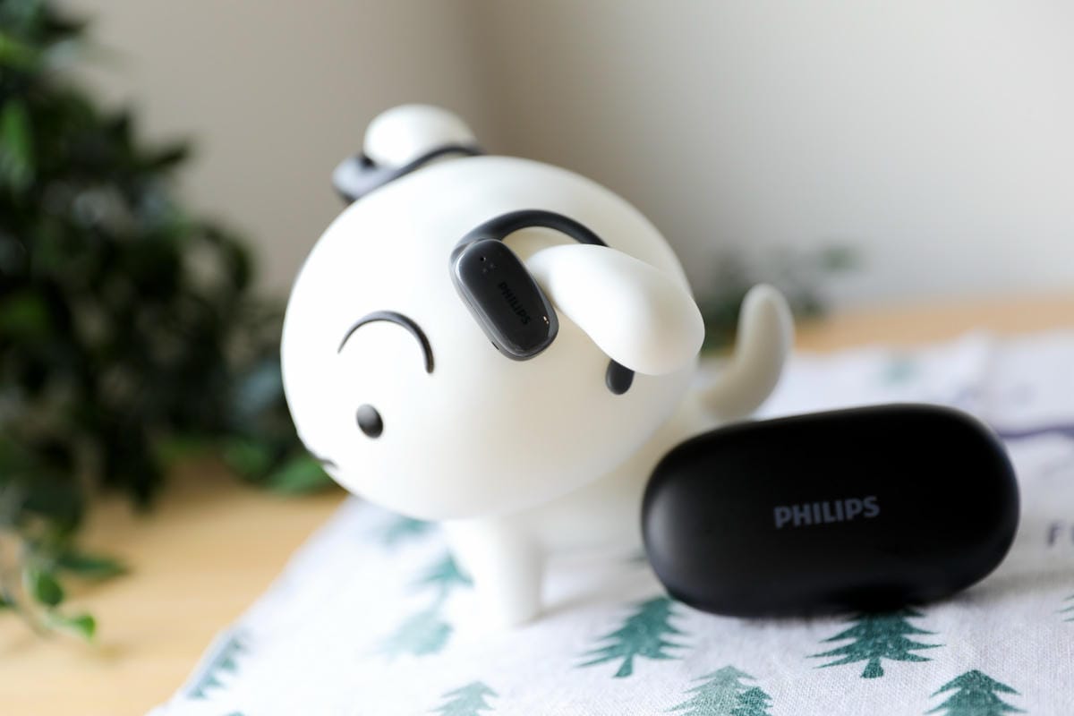 PHILIPS 22h長續航氣傳導真無線運動耳機-TAT3708 IPX4 開放式耳掛藍牙耳機推薦! IPX4防水等級,戶外運動遇雨也不怕!
